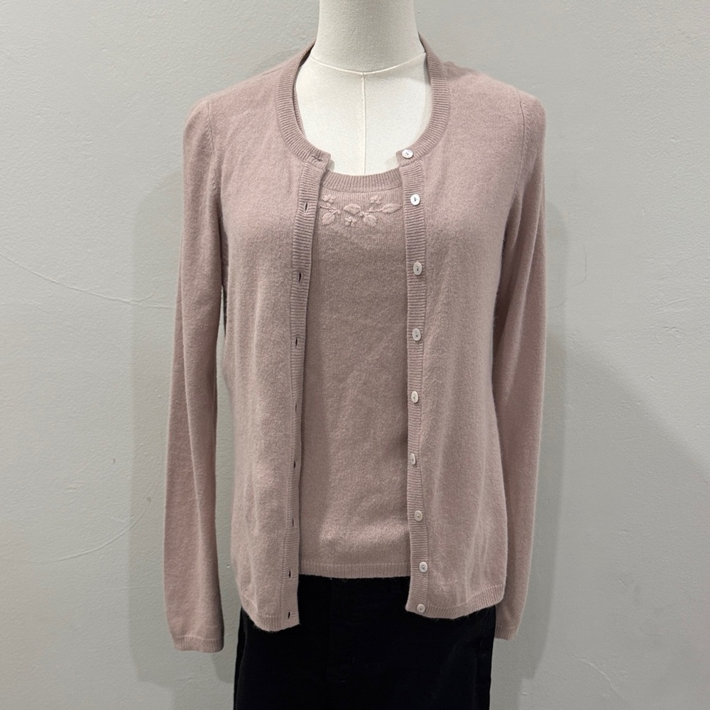 Rena Rowan Petite Small/Medium Twin Set – Cardigan & Embroidered Tank